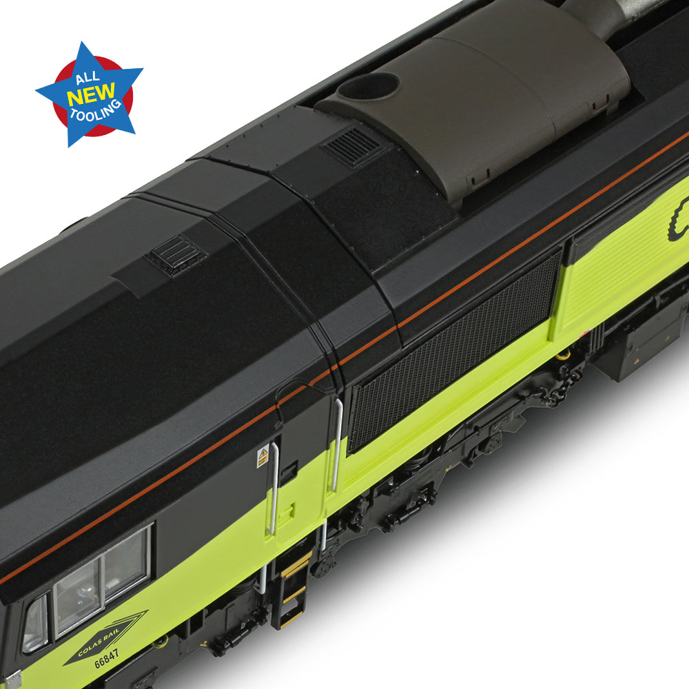 Bachmann 50-004 Class 66/8 66847 'Terry Baker' Colas Rail Freight OO Gauge *PRE ORDER £195.46*