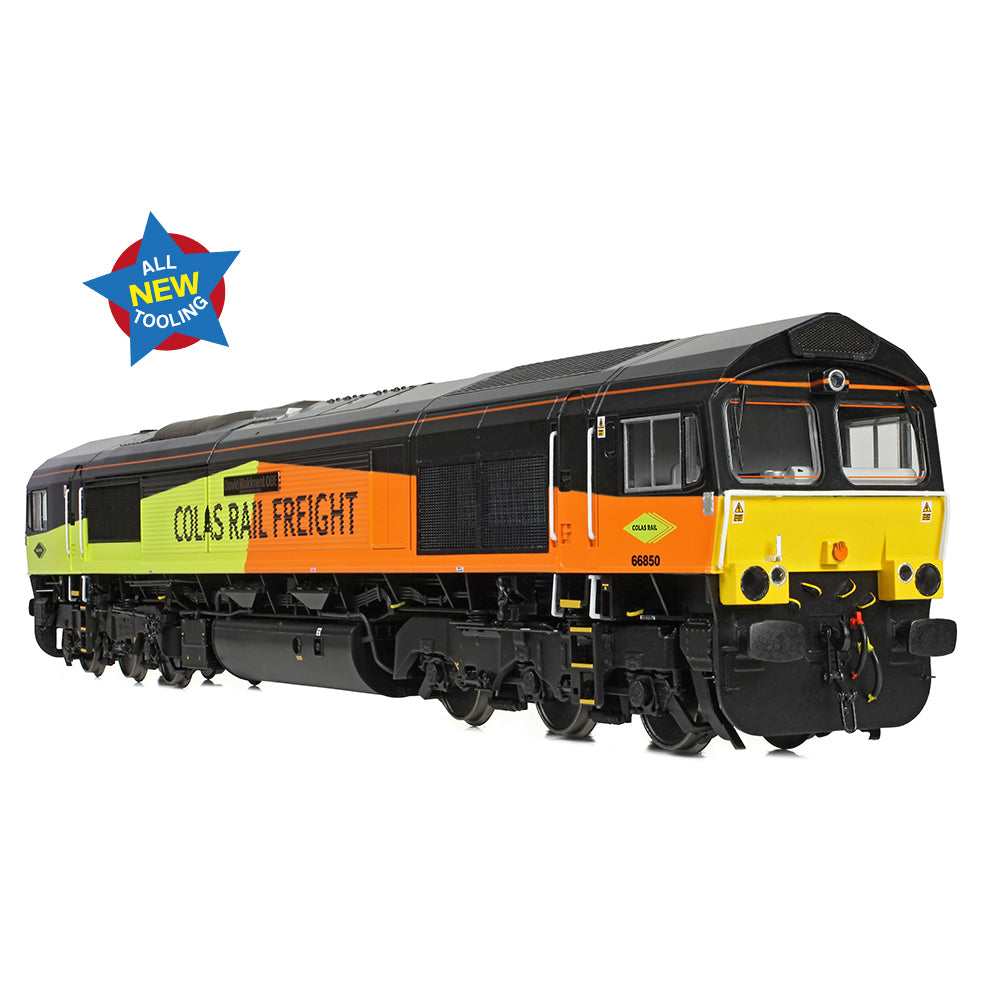 Bachmann 50-004A Class 66/8 66850 'David Maidment OBE' Colas Rail Freight OO Gauge *PRE ORDER £195.46*