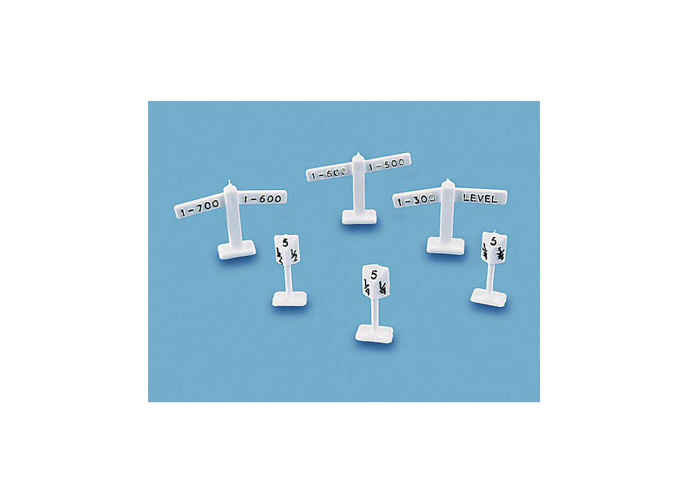 Modelscene 5051 Level Signs & Mile Posts