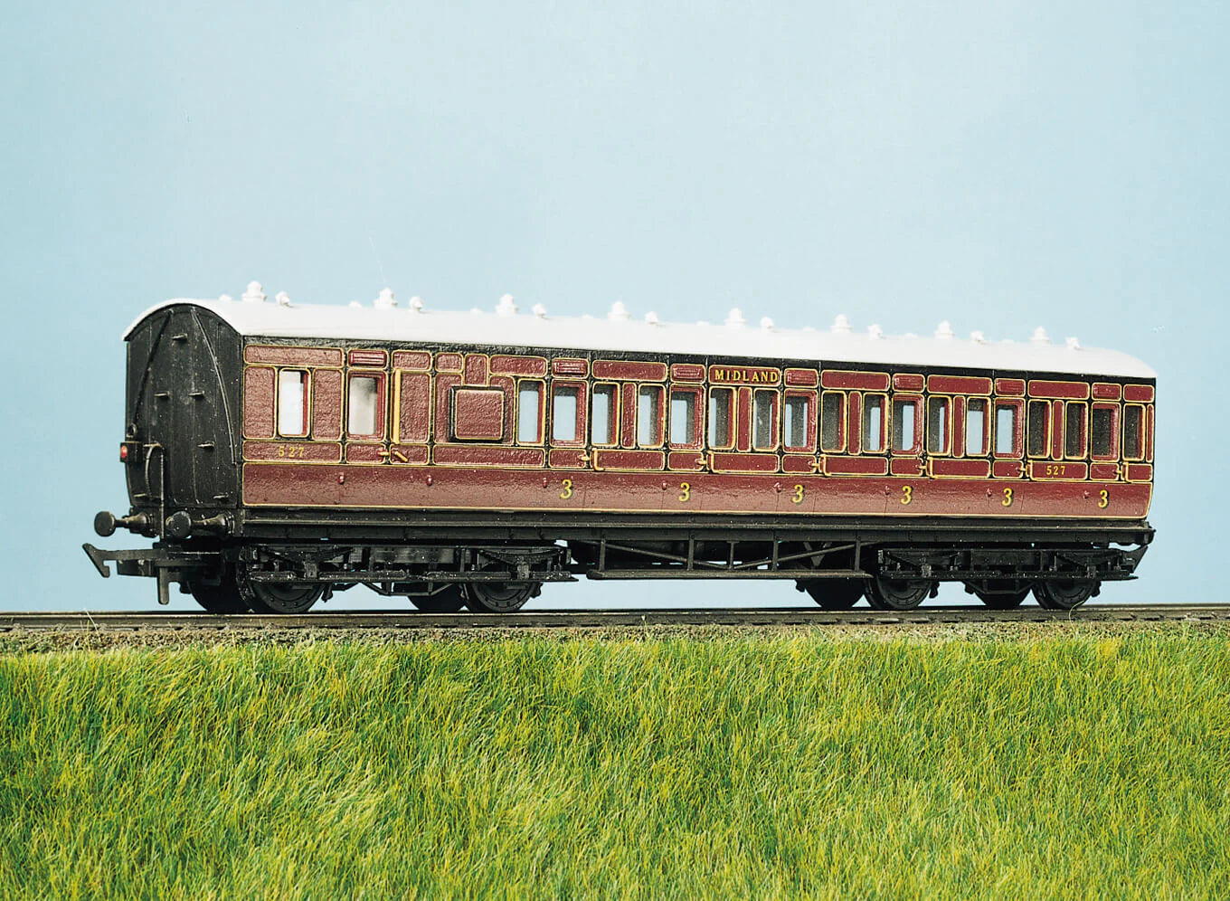 Ratio 713 LMS (Ex MR) 48ft Suburban, Brake 3rd, 6 Comp