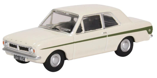 Oxford 76COR2008 Ford Cortina Mk2 Ermine White/Green, OO Gauge, 1/76 Scale