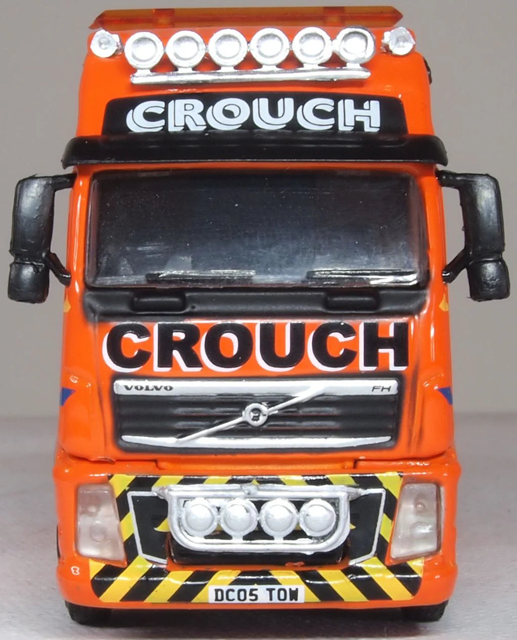 Oxford 76VOL09REC Volvo Boniface Recovery Truck Crouch Recovery OO Gauge