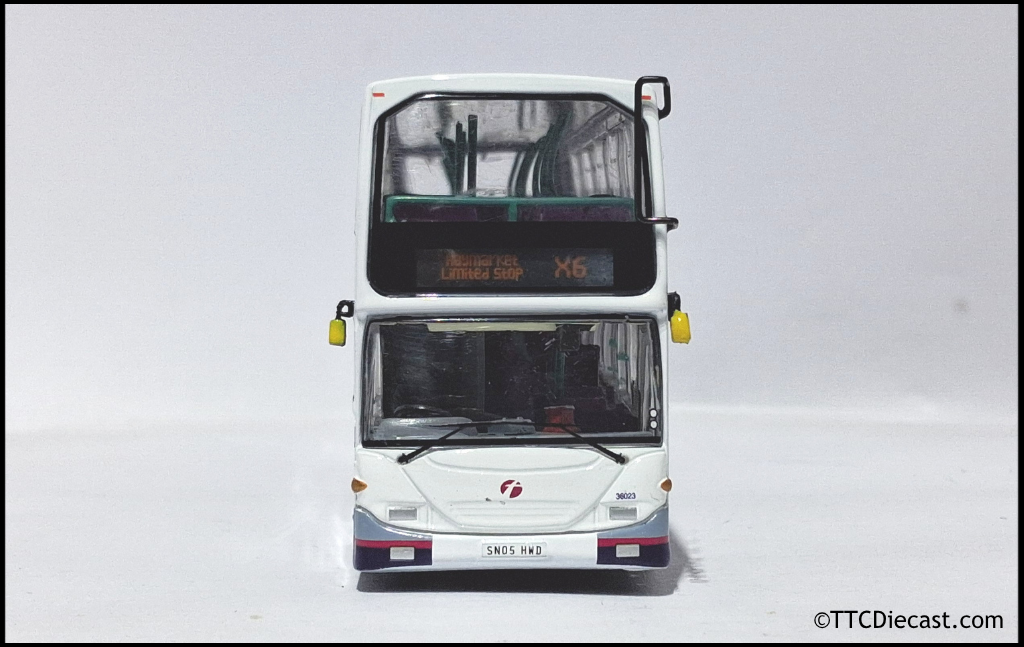 OMNIDEKKA / Britbus ES-22a Scania Omnidekka, First Bus, First Bluebird, Rte X6 Haymarket 1:76 Scale