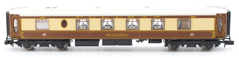 Revolution RT-KP-GWR-SR-243A All-steel K-type Pullman - GWR / SR pack A. Pack of 4 N Gauge *PRE ORDER £239.95*