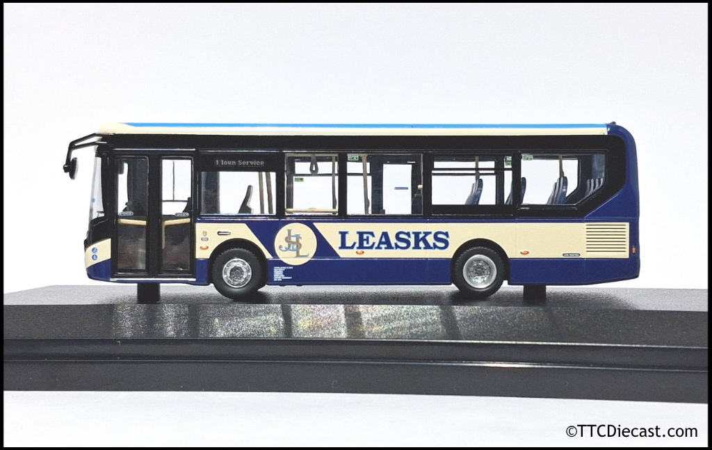 OMNIDEKKA MMC5a ADL Enviro E200MMC, John Leask & Sons (Leasks), Rte 1 Town Centre 1:76 Scale