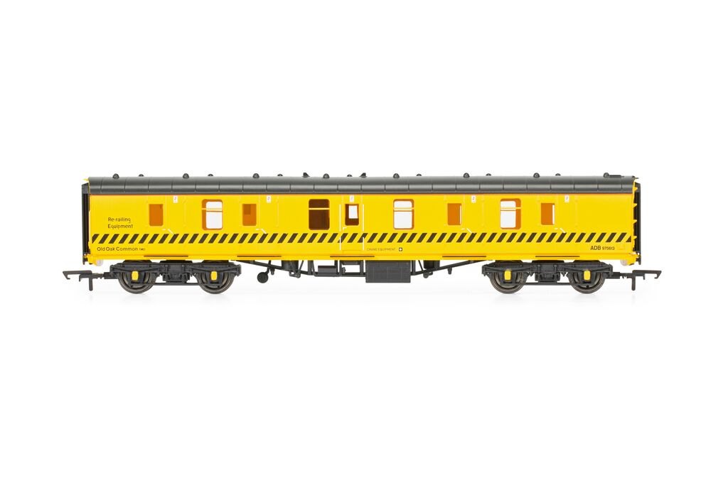 Hornby R1272M Freightmaster Train Set - OO Gauge