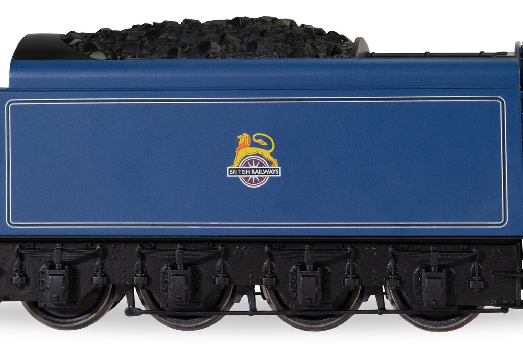 Hornby R1282M Mallard Record Breaker Train Set