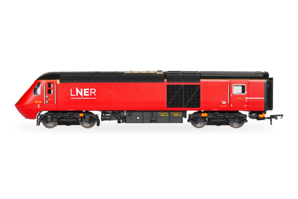 Hornby R30095 LNER, Class 43 HST Train Pack - Era 11 - OO Gauge