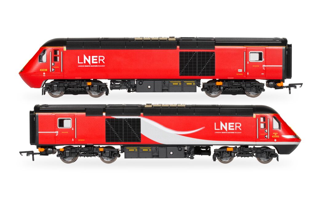 Hornby R30095 LNER, Class 43 HST Train Pack - Era 11 - OO Gauge