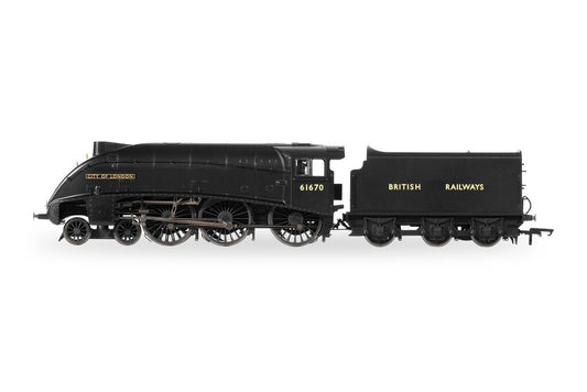 Hornby R30137 BR, Class B17/5, 4-6-0, 61670 'City of London' - Era 4 - OO Gauge *LAST ONE*