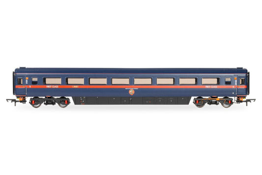 Hornby R40432 GNER Mk3 Trailer First Disabled (TFD) 41043 Era 9 - OO Gauge