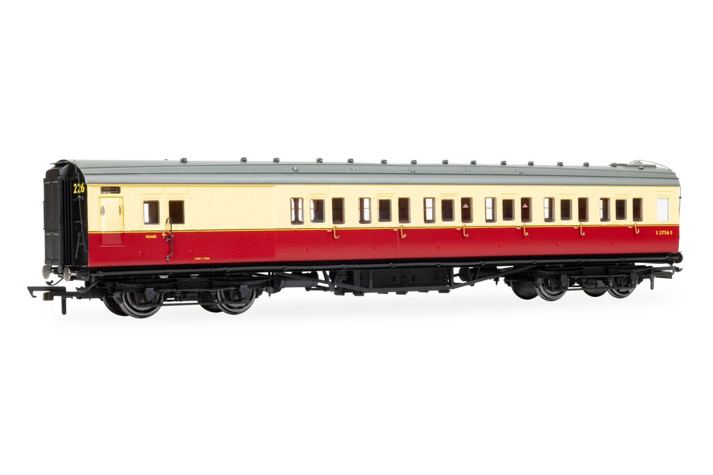 Hornby R40463A BR Maunsell Brake Third class S3753 Set 222, OO Gauge