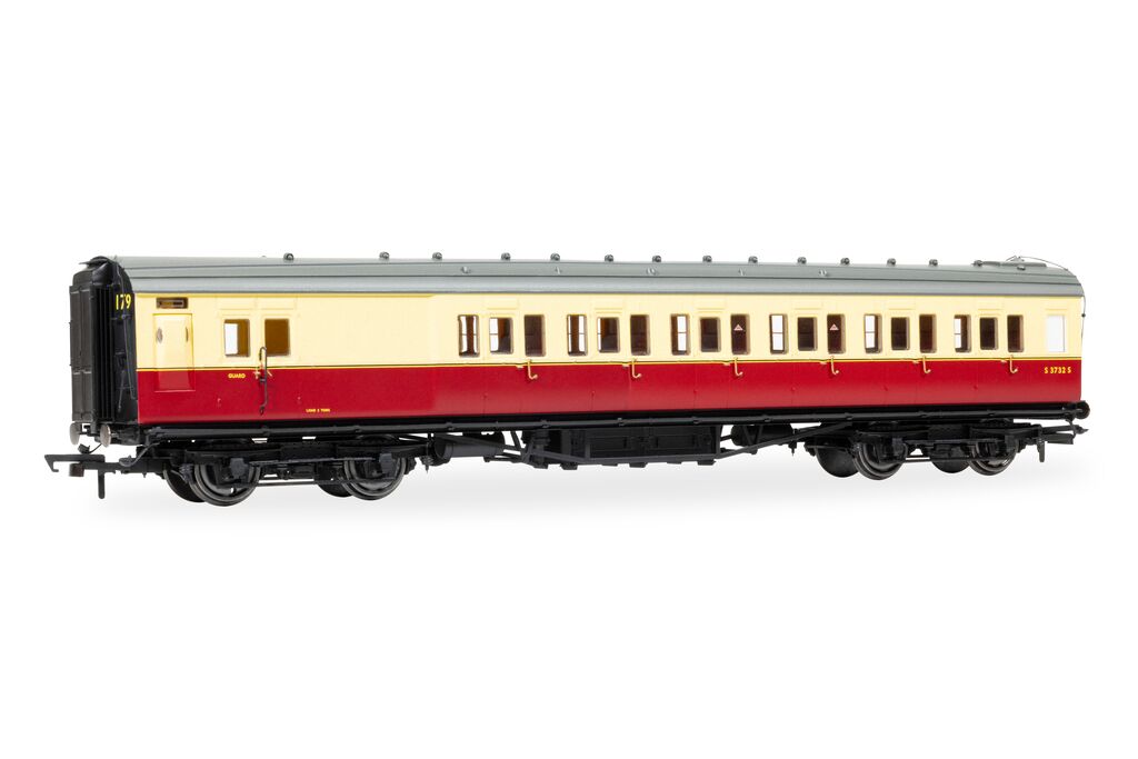 Hornby R40463B BR Maunsell Brake Third class S3732 Set 179, OO Gauge