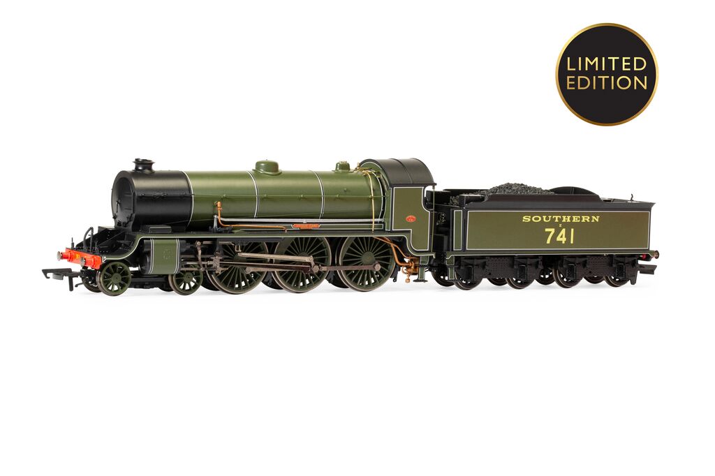 Hornby R30273 SR, N15 'King Arthur Class' 741 'Joyous Gard': Big 4 Cent' Coll' Era 3 - OO Gauge *LAST FEW*