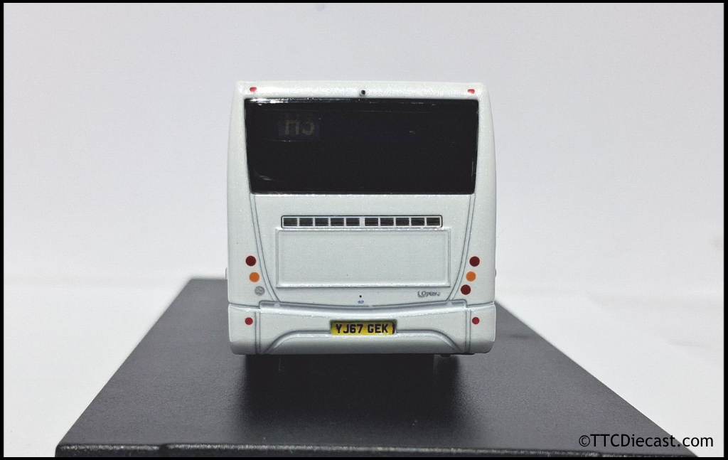Model 1 63895 1/76 Optare Solo SR 7.9m Dealer White