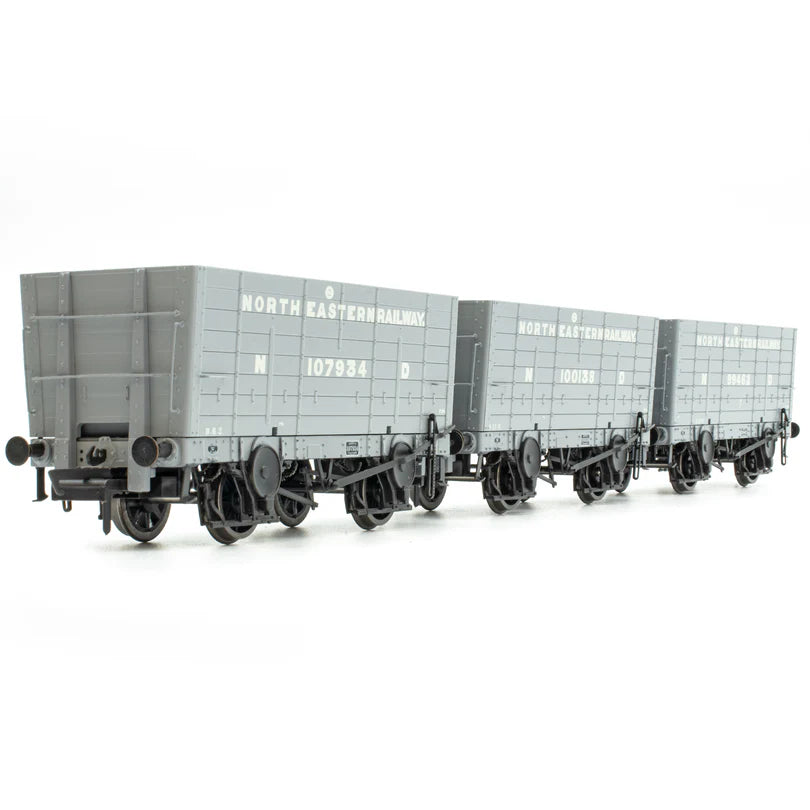 Accurascale ACC2820 P8 Hopper Pre-Grouping: NER Grey Triple Pack , OO Gauge