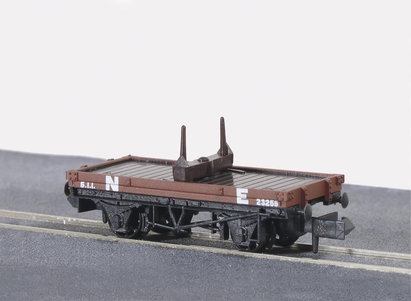 Peco NR-39E Bolster Wagons NE, bauxite