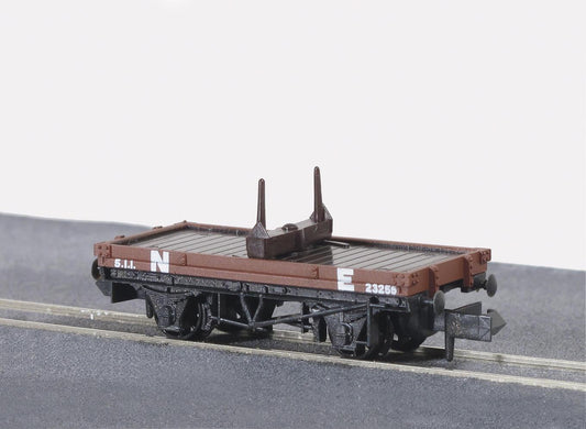 Peco NR-39E Bolster Wagons NE, bauxite