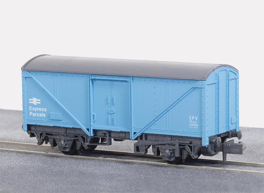 Peco NR-9B Parcels Van, BR, light blue