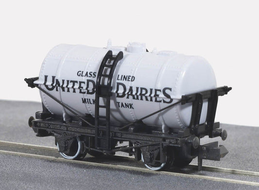 Peco NR-P167 Milk Tank Wagon, United Dairies
