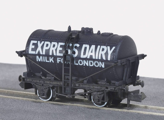 Peco NR-P168 Milk Tank Wagon, Express Dairies