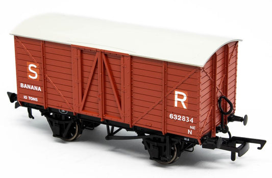 Oxford Rail OR76BAN004C GE Banana Van Patched SR 632834 OO Gauge