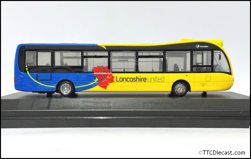 OMNIDEKKA OM1C Resin 1/76 Optare Versa , Lancashire United, Rte 18 Shadsworth
