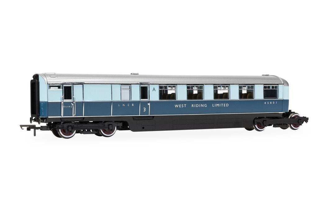 Hornby R40477 LNER West Riding Limited Brake Third & Kitchen Third Articulated Coach pack OO Gauge