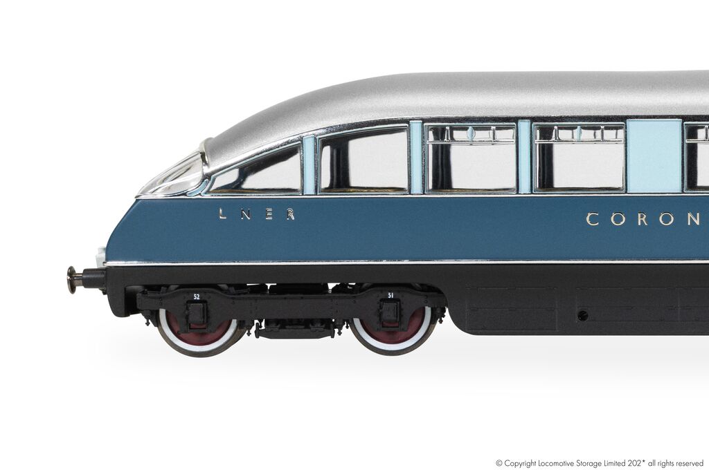 Hornby R40481 The OneOne Collection LNER Coronation Observation Car 1729 OO Gauge *PRE ORDER £73.79*