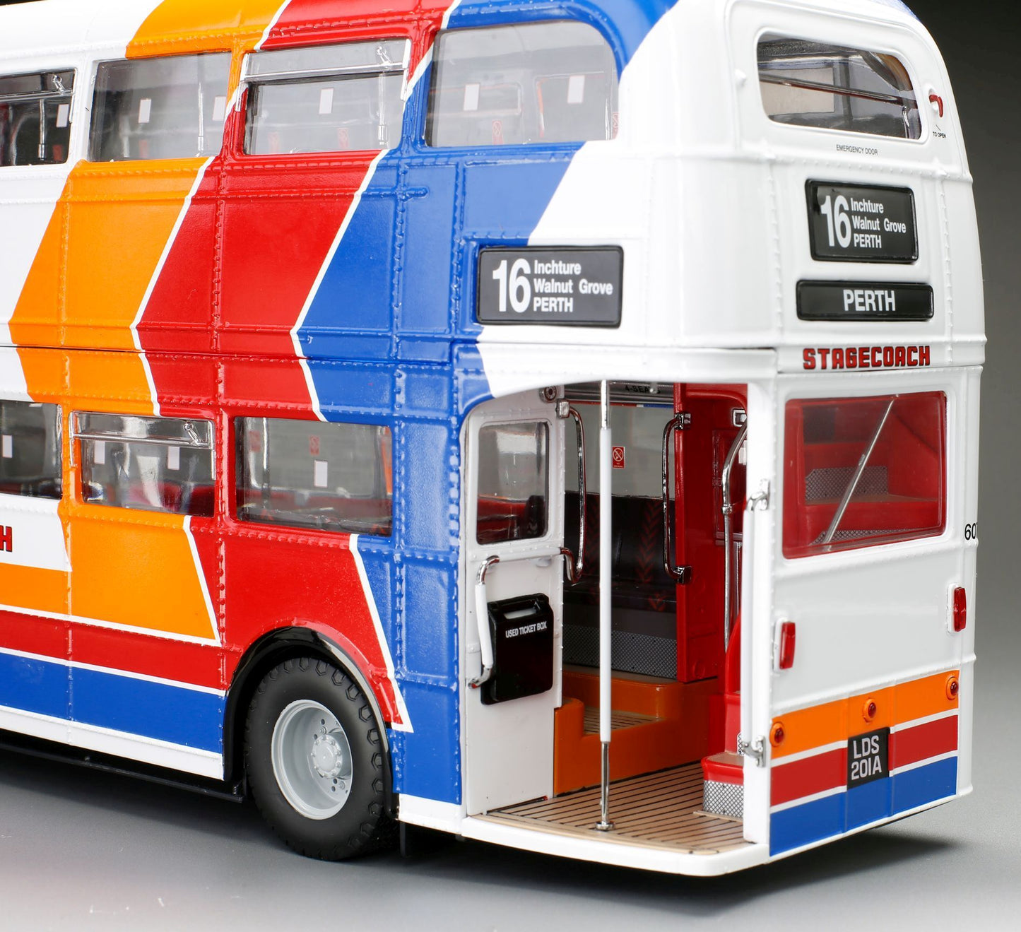 Sunstar H2946 AEC Routemaster - Stagecoach 607 - LDS201A - Rte 16 Perth 1:24 Scale