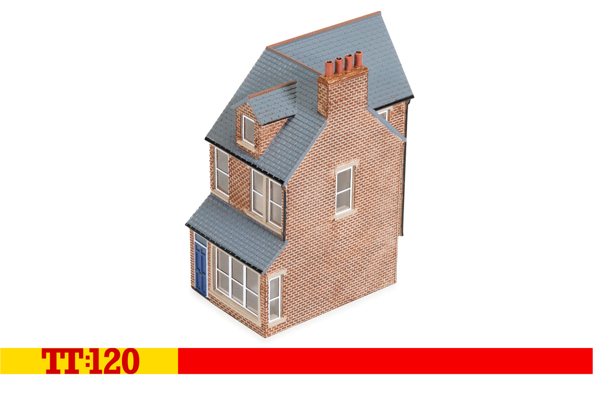 Hornby TT9042 End of Terrace House Right  - Red Brick TT120 Gauge *PRE ORDER £17.99*