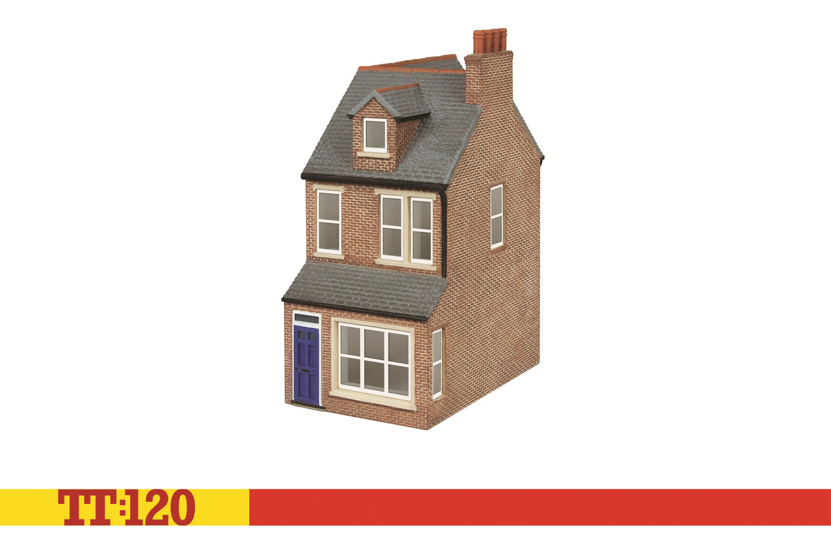 Hornby TT9042 End of Terrace House Right  - Red Brick TT120 Gauge *PRE ORDER £17.99*