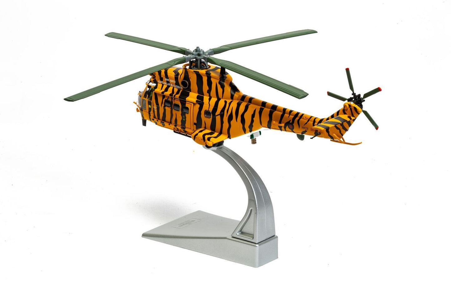 Corgi AA27006 Westland Puma HC-1 - NATO Tiger Meet livery - RIAT 2005, 1:72 Scale