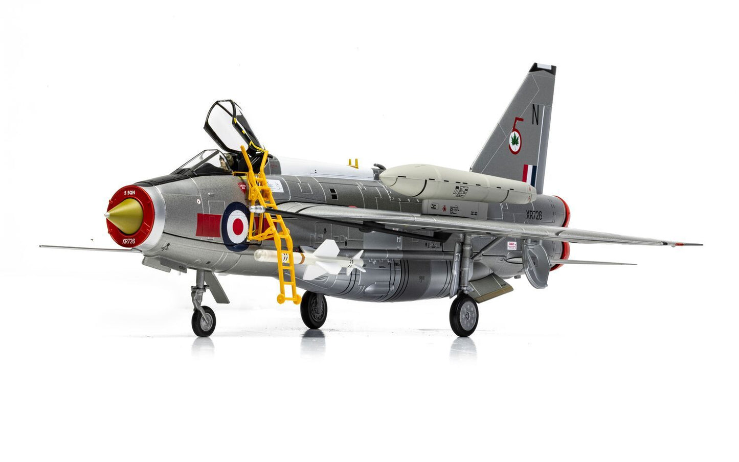 Corgi AA28404 English Electric Lightning F.6 XR726/N, RAF No.5 Squadron, Binbrook Wing, RAF Leconfield deployment, May 1973 1:48 Scale *PRE ORDER £161.49*