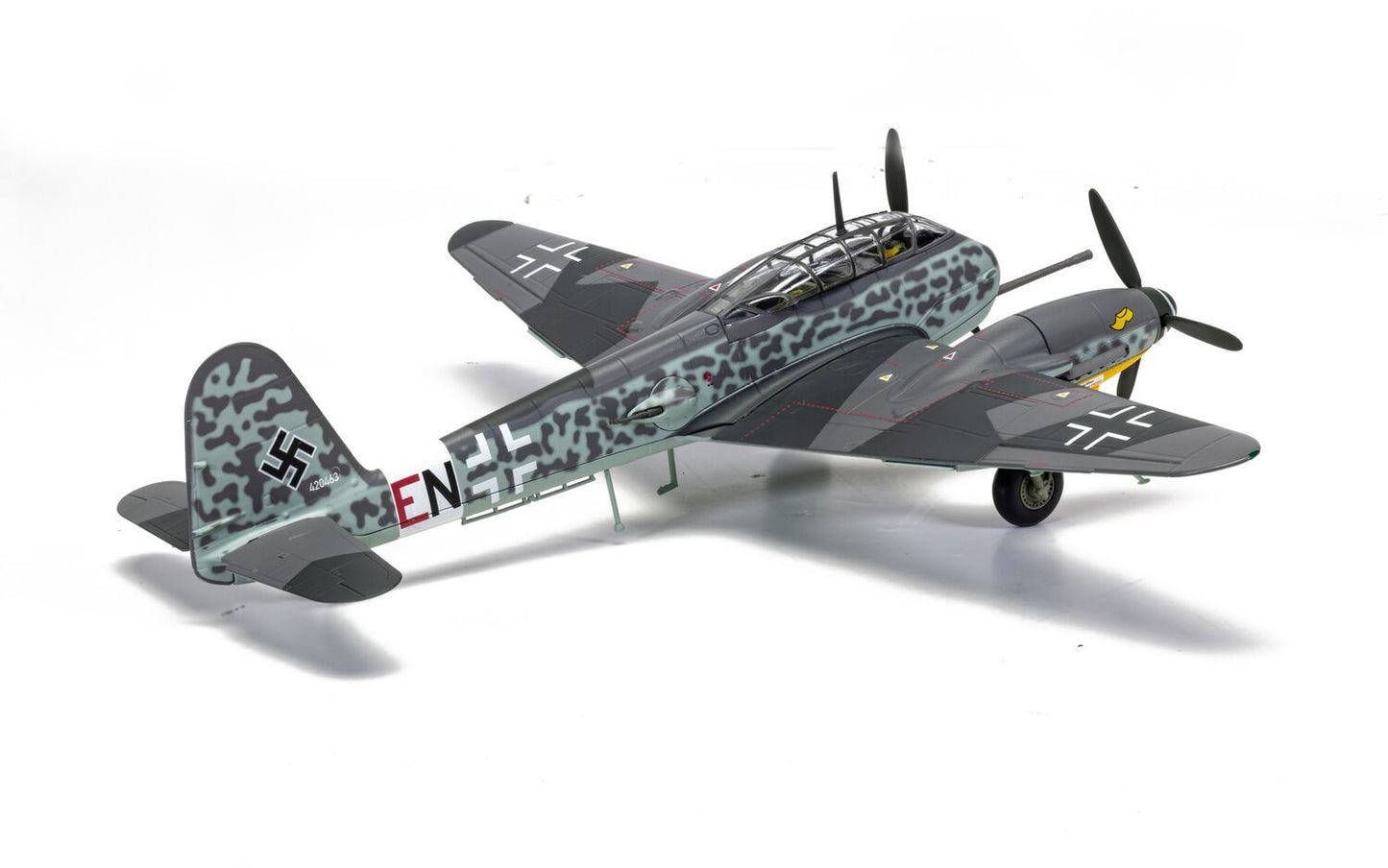 Corgi AA29701 Messerschmitt Me 410A-1/U4, W.Nr 429263 / 3U+EN, Defence of the Reich bomber killer operations 1:72  Scale *PRE ORDER £80.74*