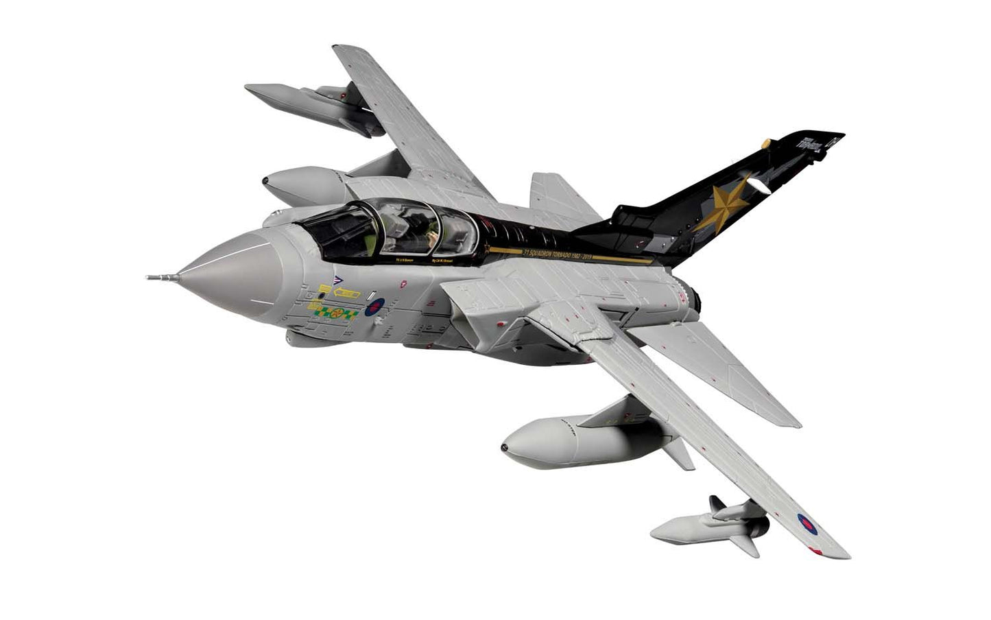 Corgi AA33621 Panavia Tornado GR.4 ZA548, RAF No.31 Squadron Goldstars Retirement *LAST ONE**