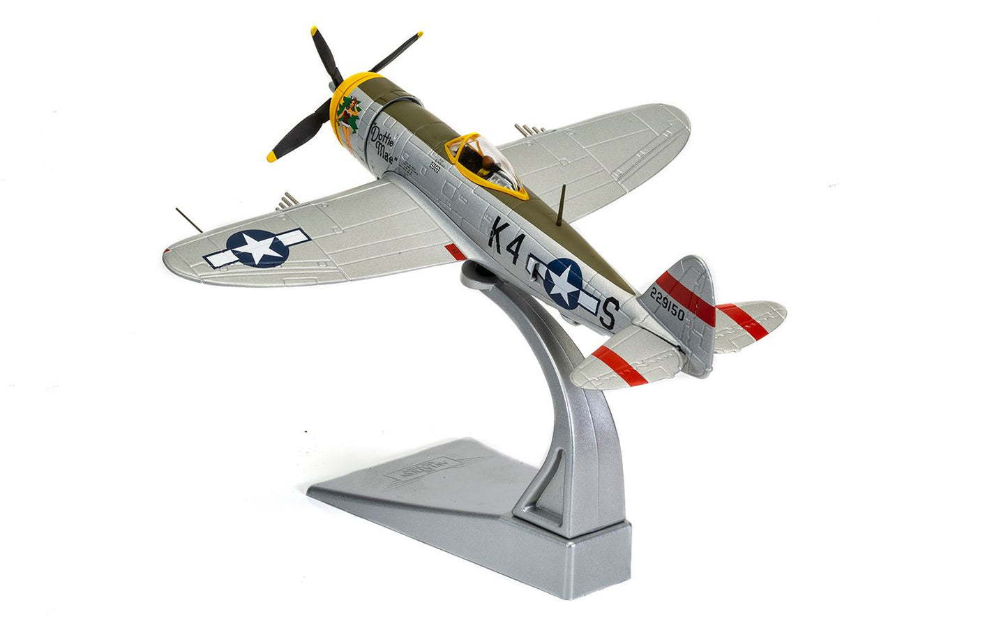 Corgi AA33827 Republic P-47D Thunderbolt 'Dottie Mae' 42-29150/K4-S 410th FG 511th FS May 1945 1:72