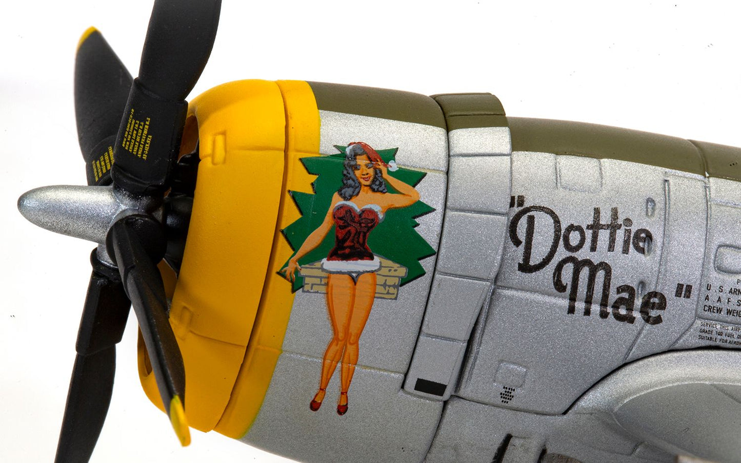 Corgi AA33827 Republic P-47D Thunderbolt 'Dottie Mae' 42-29150/K4-S 410th FG 511th FS May 1945 1:72