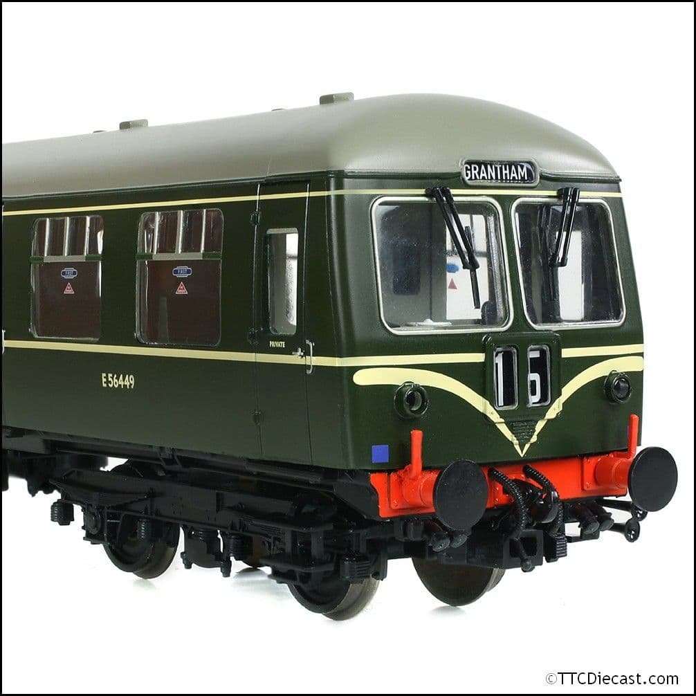 Bachmann 31-326B Class 105 2-Car DMU BR Green (Speed Whiskers), OO Gauge *LAST FEW*