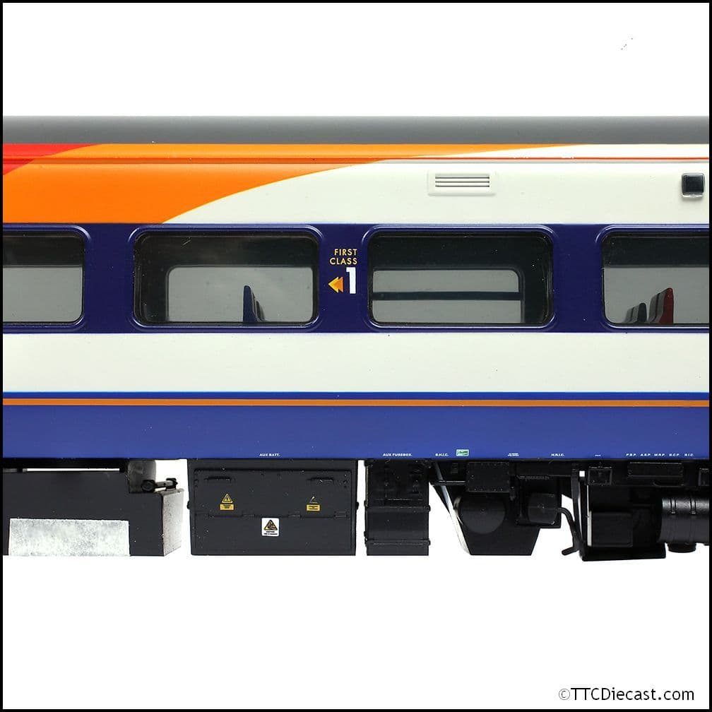 Bachmann 31-495 Class 158 2-Car DMU 158884 South West Trains, OO Gauge