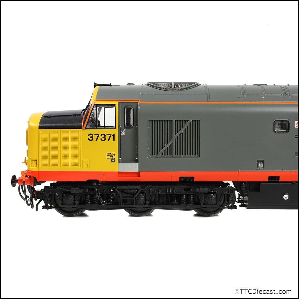 Bachmann 35-305 Class 37/0 Centre Headcode 37371 BR Railfeight (Red Stripe), OO Gauge