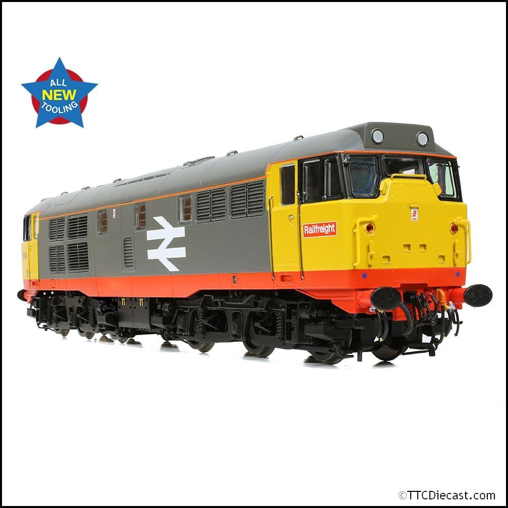Bachmann 35-821A Class 31/1 Refurb'31149 BR Railfreight (Red Stripe), OO Gauge