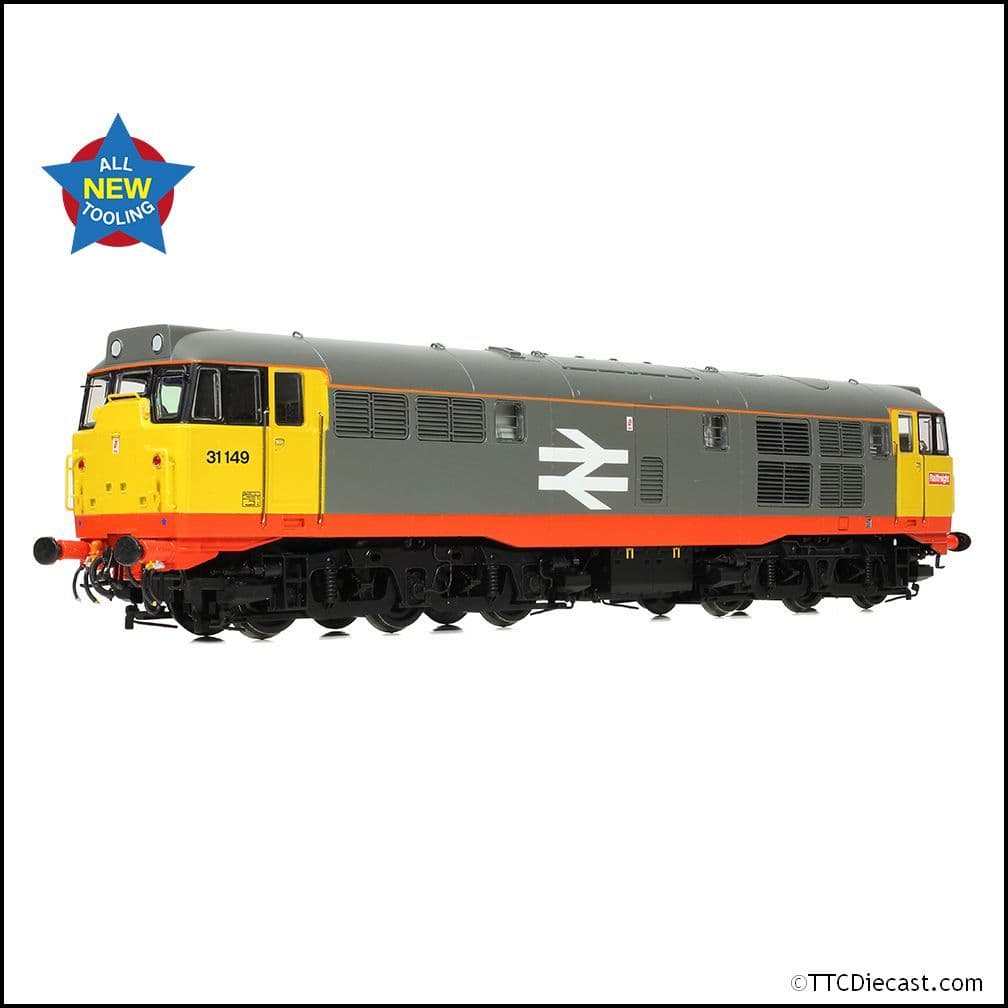 Bachmann 35-821A Class 31/1 Refurb'31149 BR Railfreight (Red Stripe), OO Gauge