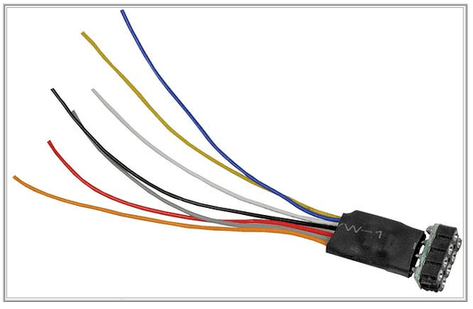Bachmann 36-564 8 Pin Decoder Socket with Harness (x1)