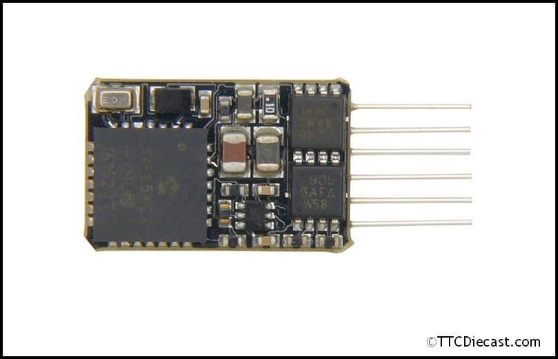 Bachmann 36-568A 6 Pin DCC Loco-Decoder with Back EMF featuring Railcom®