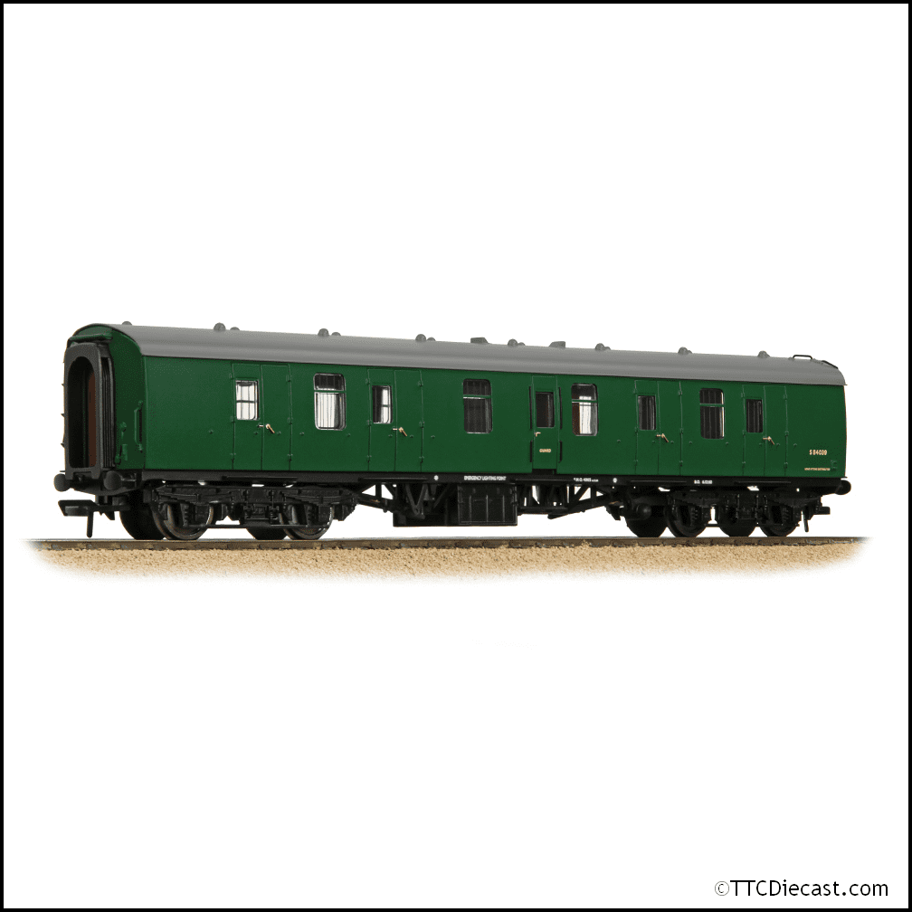 Bachmann 39-178D BR Mk1 BG Brake Gangwayed BR (SR) Green, OO Gauge