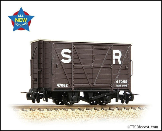 Bachmann 393-126 RNAD Box Van SR Brown OO9 Gauge