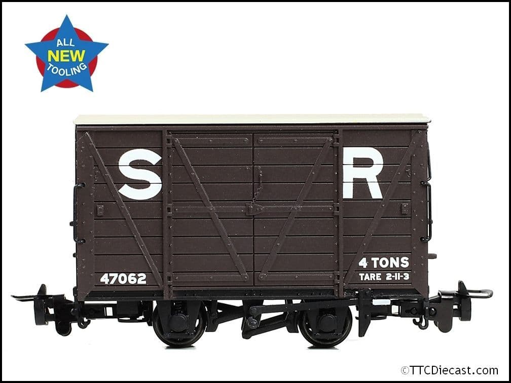 Bachmann 393-126 RNAD Box Van SR Brown OO9 Gauge