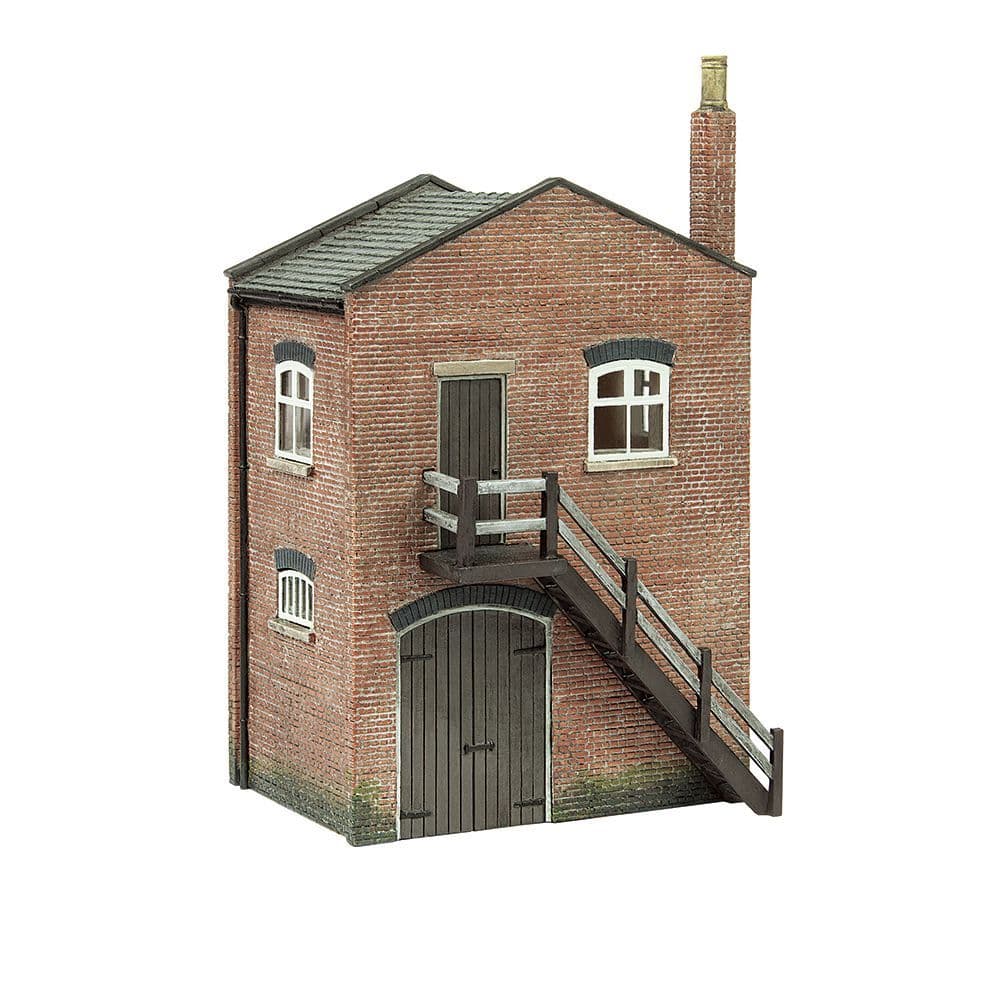 Scenecraft 44-0130 Lucston Shed and Stores, OO Gauge