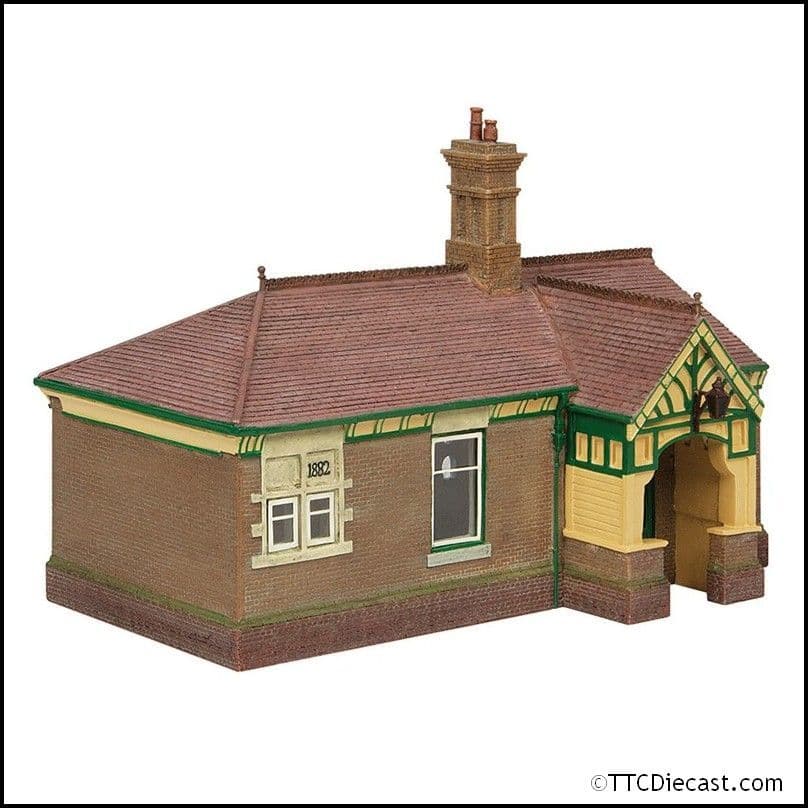 Scenecraft 44-090G Bluebell Waiting Room and Toilet Green and Cream